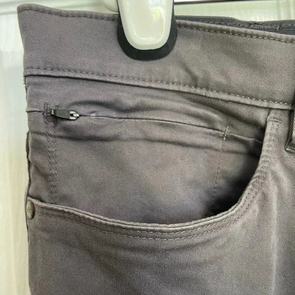 English Laundry Straight Leg chino Pants Men's 40x30 Gray Stretch Zipper Pocket - Picture 3 of 8